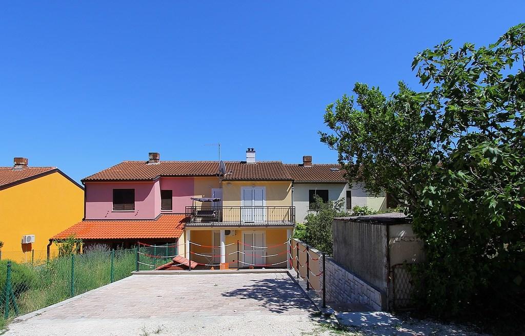 Apartments Danijel Premantura Exterior photo